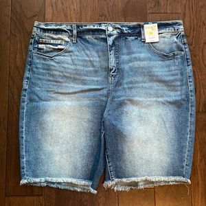 Terra & Sky High Rise Jean Shorts